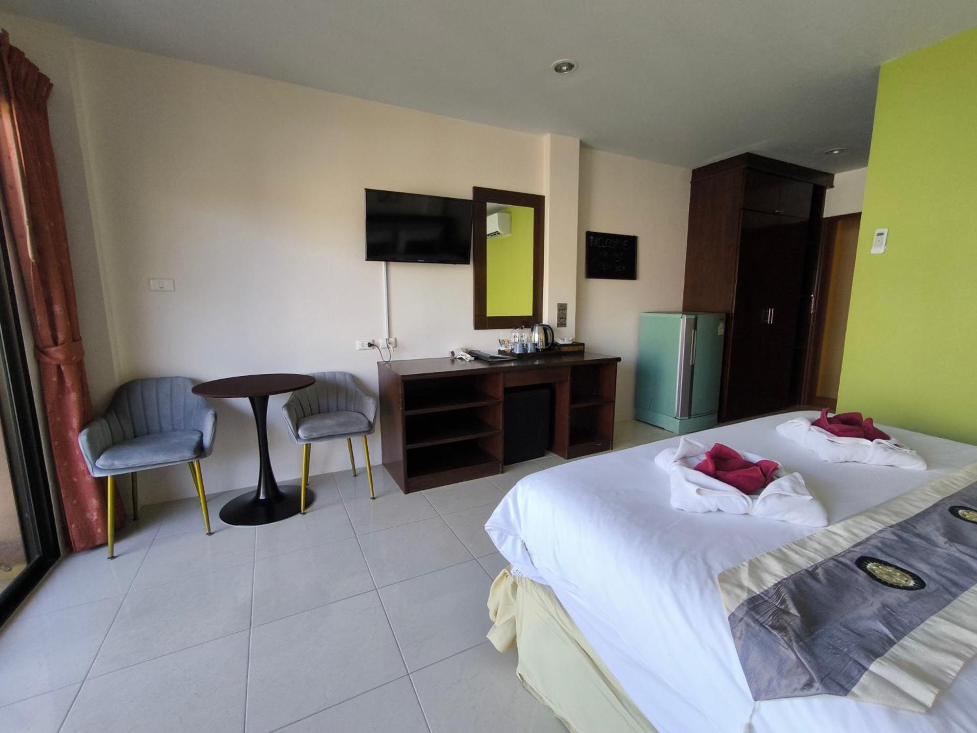 Seven Seas Hotel Patong Zewnętrze zdjęcie